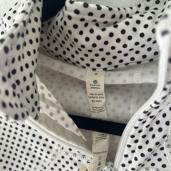 Lululemon Black and white polka dot zip up jacket - Picture 4 of 8